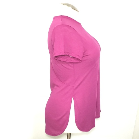 Athletic Works Cranberry T-Shirt with Side Slits - Picture 2 of 7